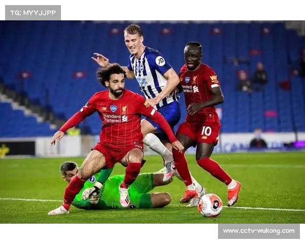 英超严惩种族歧视，利物浦球迷辱骂客队球员遭驱逐调查